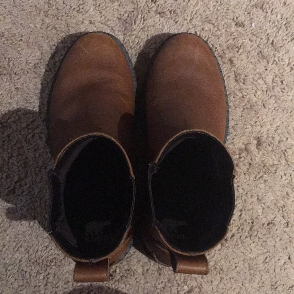 Sorel Chelsea boots